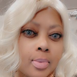 Meet your Posher, Glenda